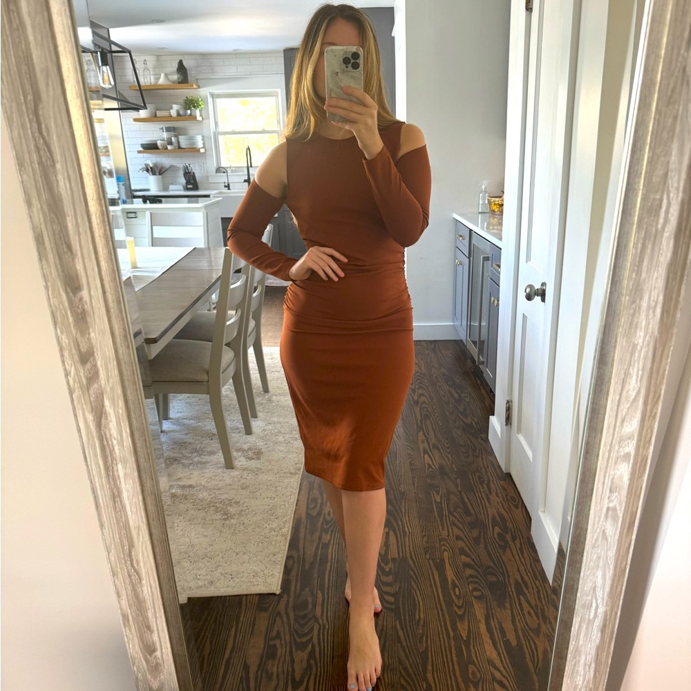 NWT Zara Cold Shoudler Midi Dress